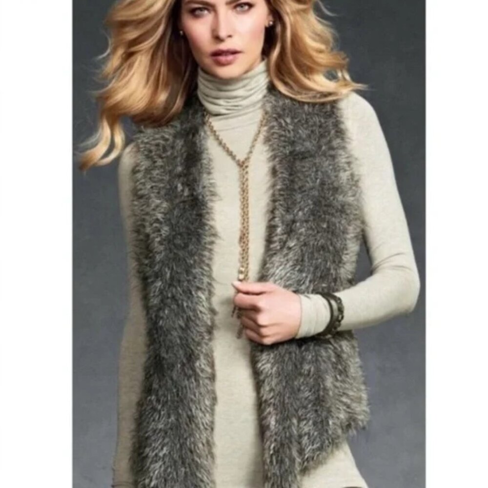 Cabi Shaggy Faux Fur Knit Vest - #180 - Size Medium
